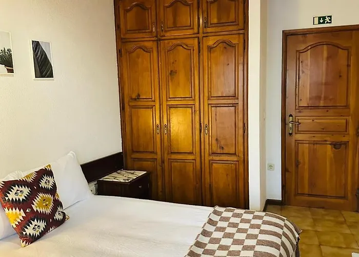 Mountain View Guest House,geres Πανσιόν *